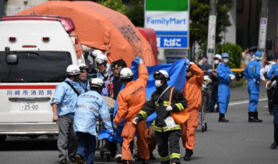 日本蛰居族和啃老族纪录片,日本蛰居族和啃老族有多少人