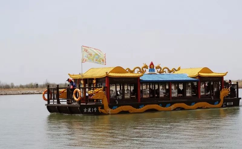 宁夏黄沙古渡景区多条旅游直通车线路让游客便捷出行！