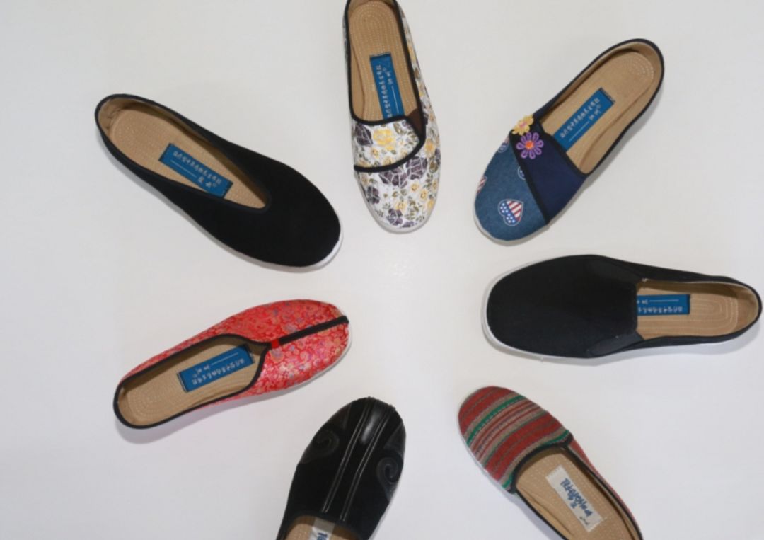 江苏非遗手工布鞋制作技艺传承人,传统布鞋手工技艺