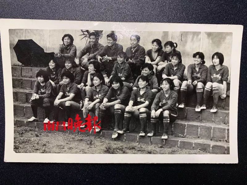 中国女足杀进世界杯！队长是江西师大研究生