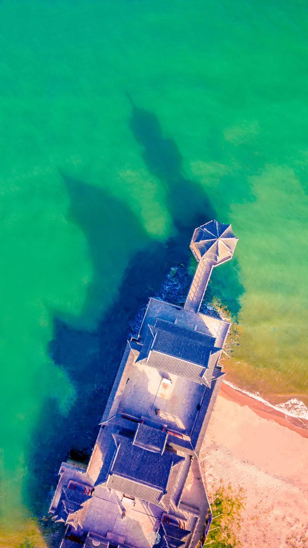 「荐读」朋友圈消失两年，他独自航拍中国，照片惊艳世界