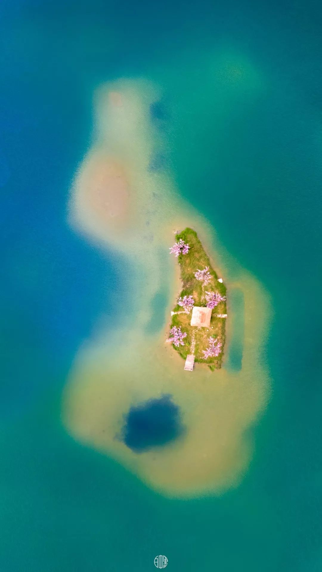 「荐读」朋友圈消失两年，他独自航拍中国，照片惊艳世界