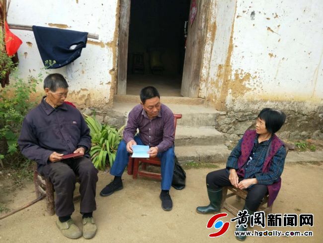 何昭卓：统计战线上的“尖兵”