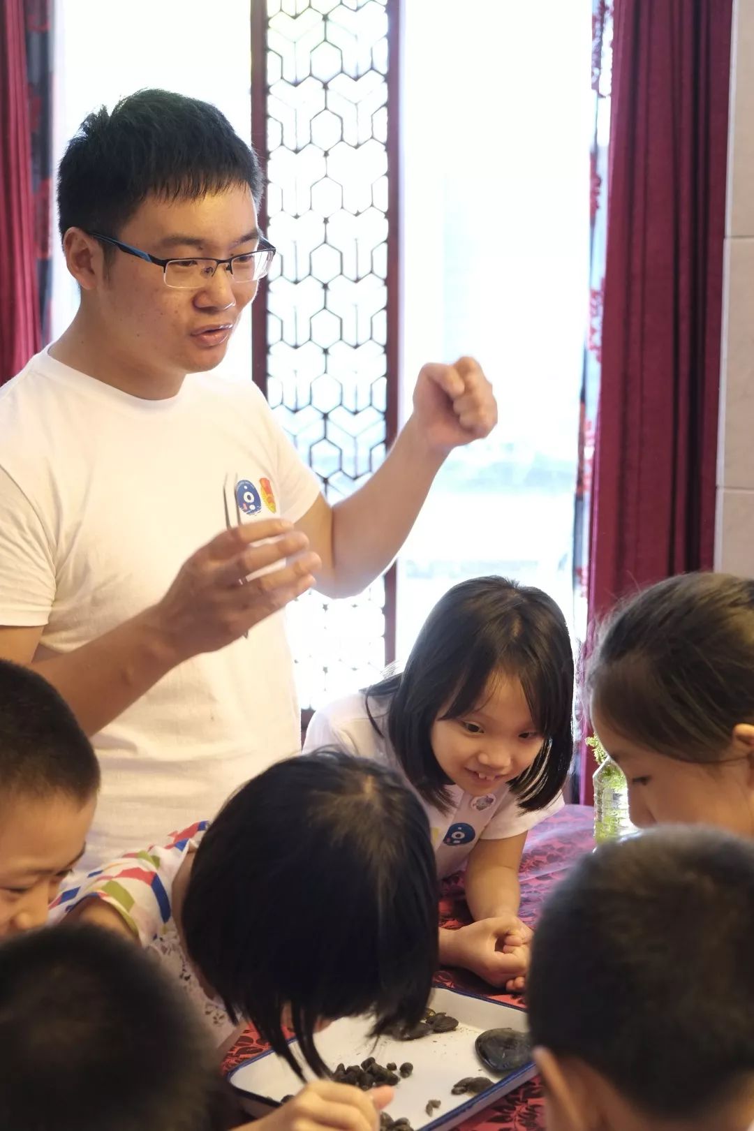 跟随杭州“自然大咖”的步伐，开启西湖秘境之旅！5天4夜，探索鲜为人知的寂静之地