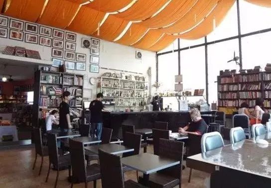 有哪些多元化的书店,当下书店的生存之道