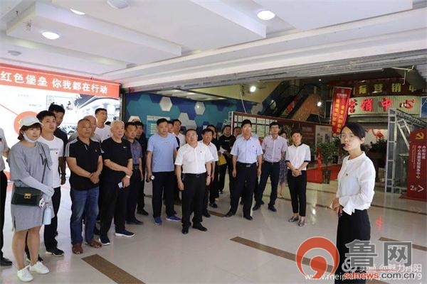 郓城县郓州街道到菏泽开发区丹阳考察*党**建八大“红色品牌”建设工作