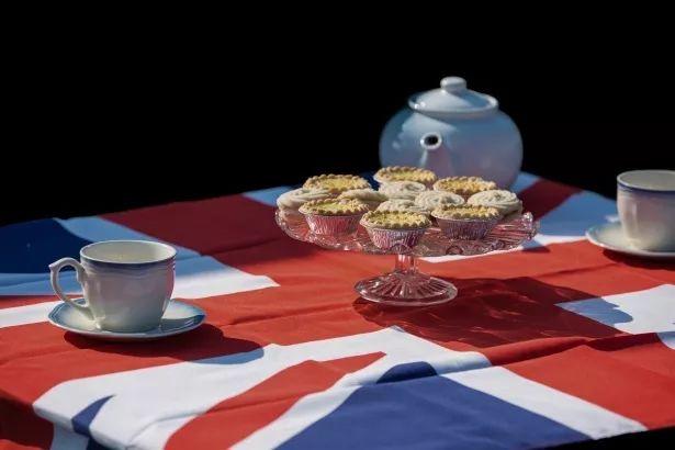 英国菜难吃英国人知道吗,英国菜为什么那么难吃