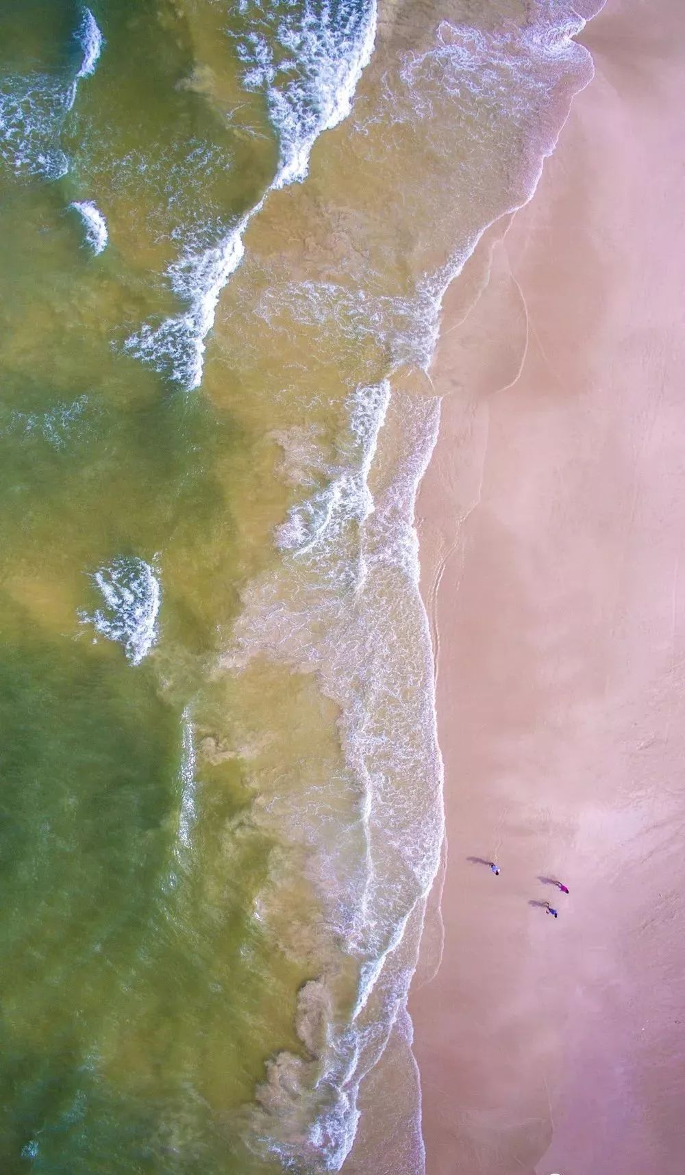 「荐读」朋友圈消失两年，他独自航拍中国，照片惊艳世界