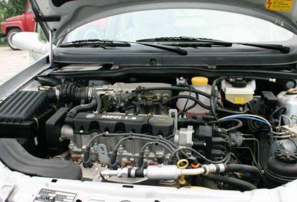 汽车电瓶突然打不着火了,汽车突然失去动力打不着火