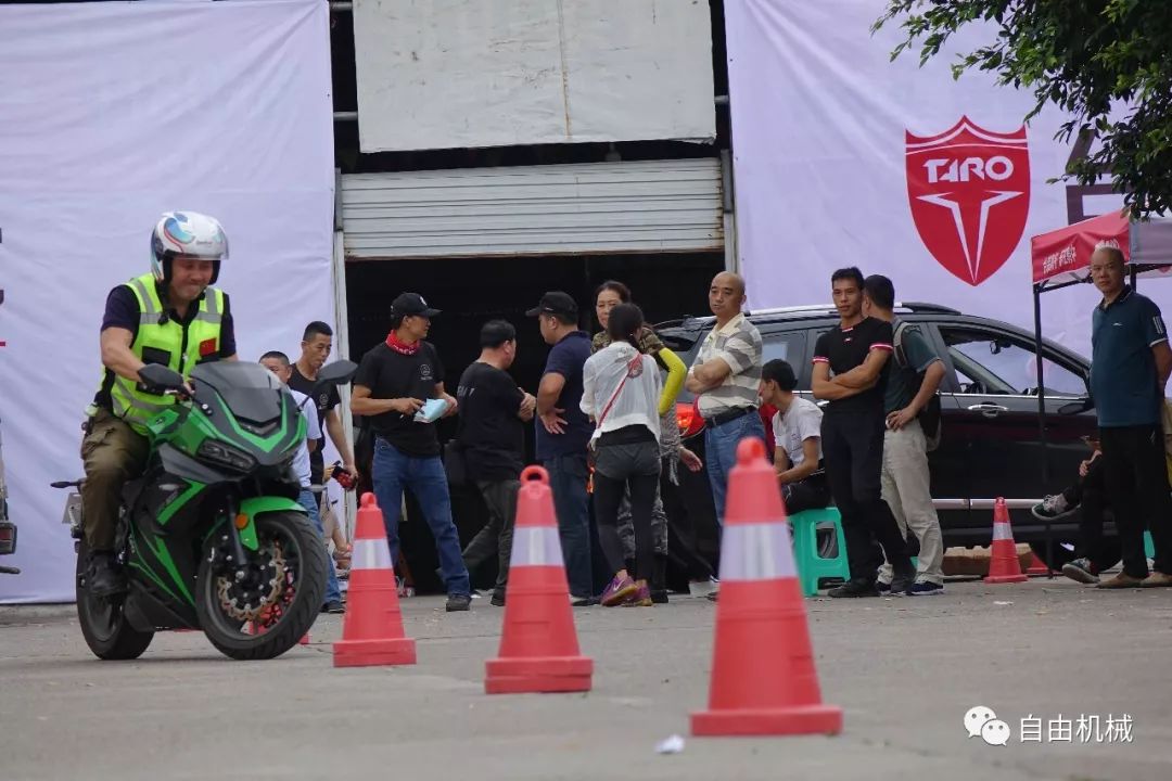 小小的山城，凭什么配得上“摩都”？记台荣探路者重庆试驾会丨业界