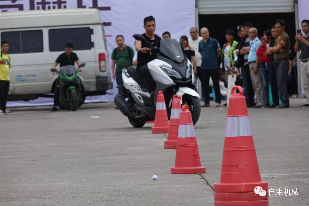 小小的山城，凭什么配得上“摩都”？记台荣探路者重庆试驾会丨业界