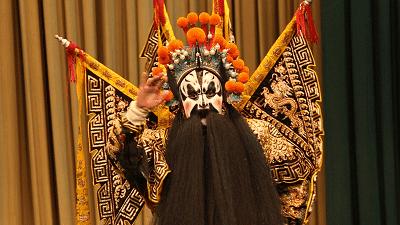 怎么看脸谱肤色,大花脸和俏花旦脸谱