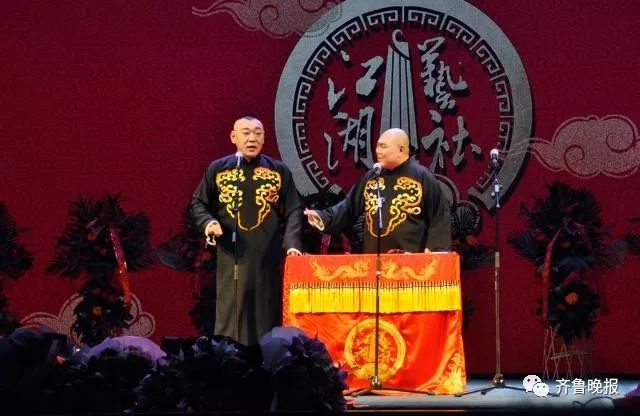 济南市市中心夜市,济南夜里12点的夜市