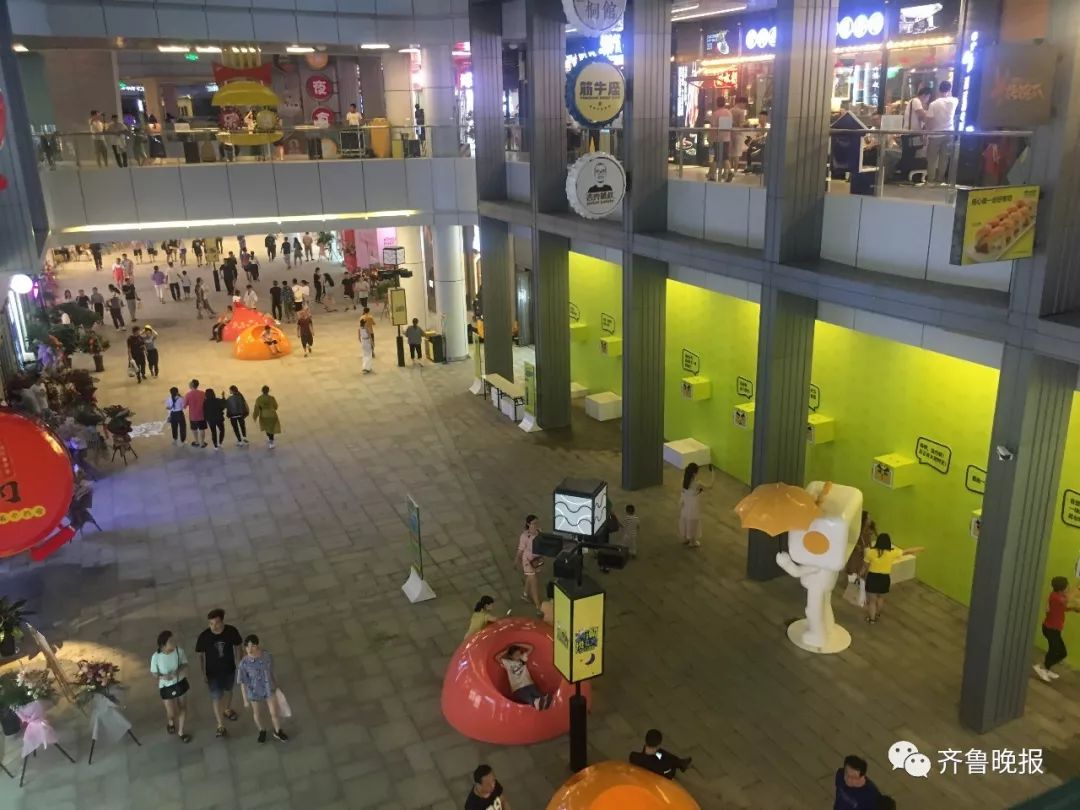 济南市市中心夜市,济南夜里12点的夜市