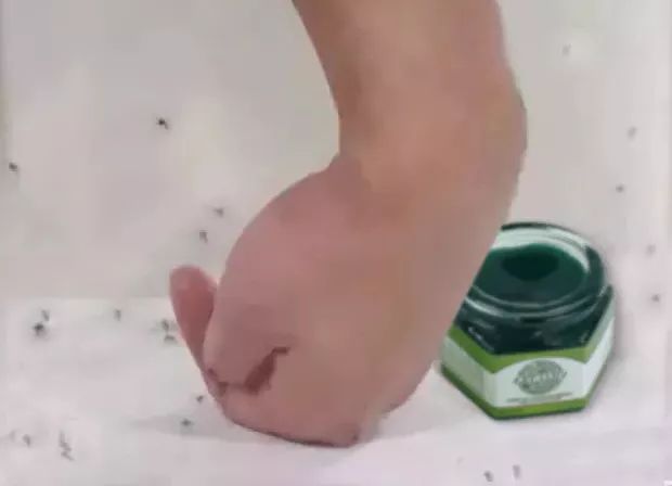 驱蚊止痒神器泰国进口青草膏,泰国防蚊青草膏