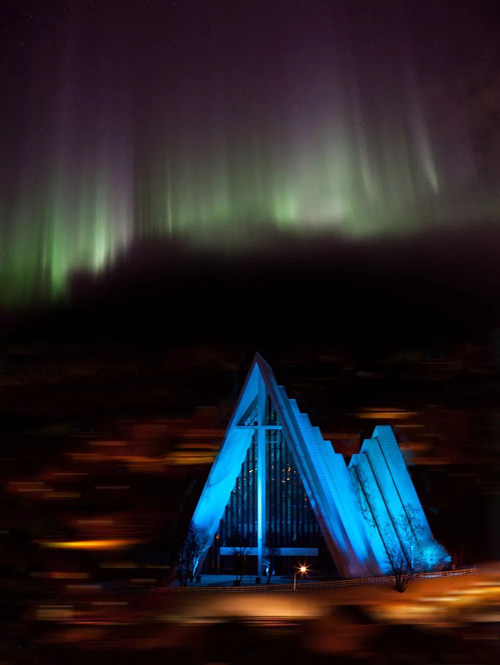 每个人的心底深处都有一个人,每个人的心底总藏着一个人