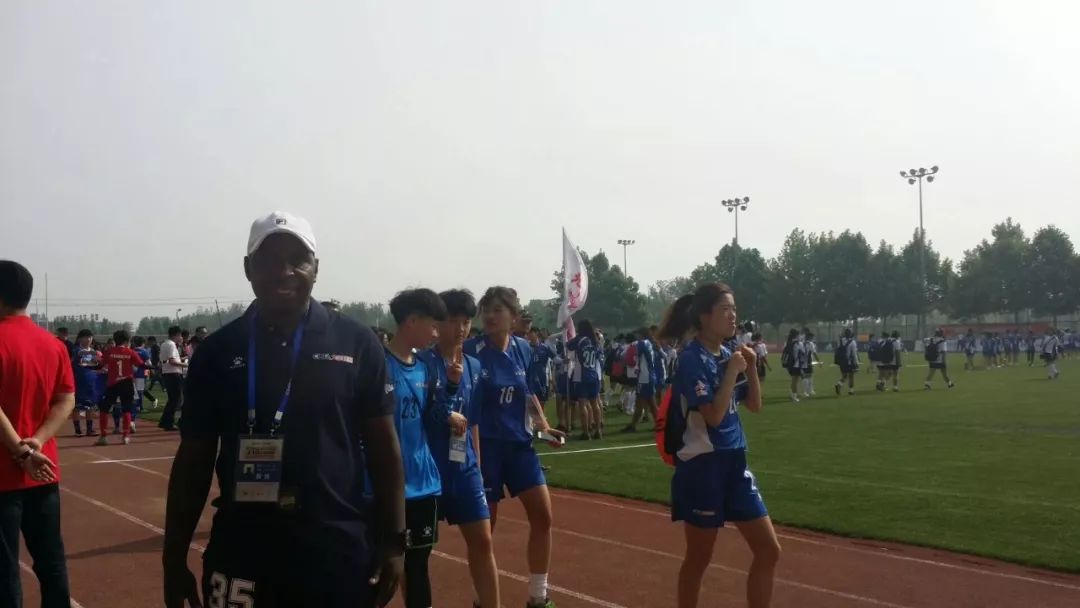 全国青少年足球夏令营在上海开营,青少年足球夏令营火热报名中