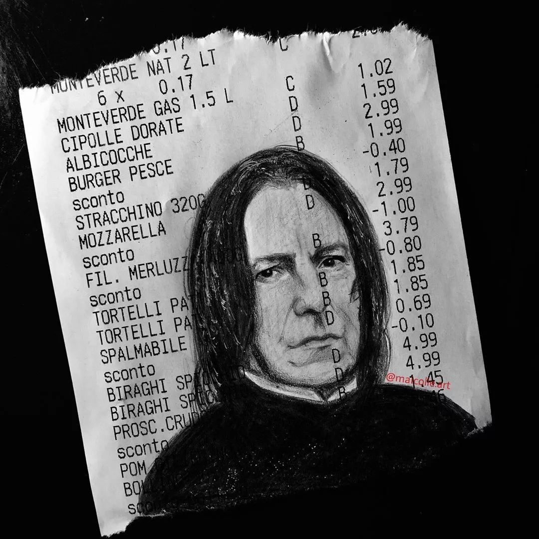 画纸用光了？多去几趟超市就有了。他把购物小票秒变成世界名画