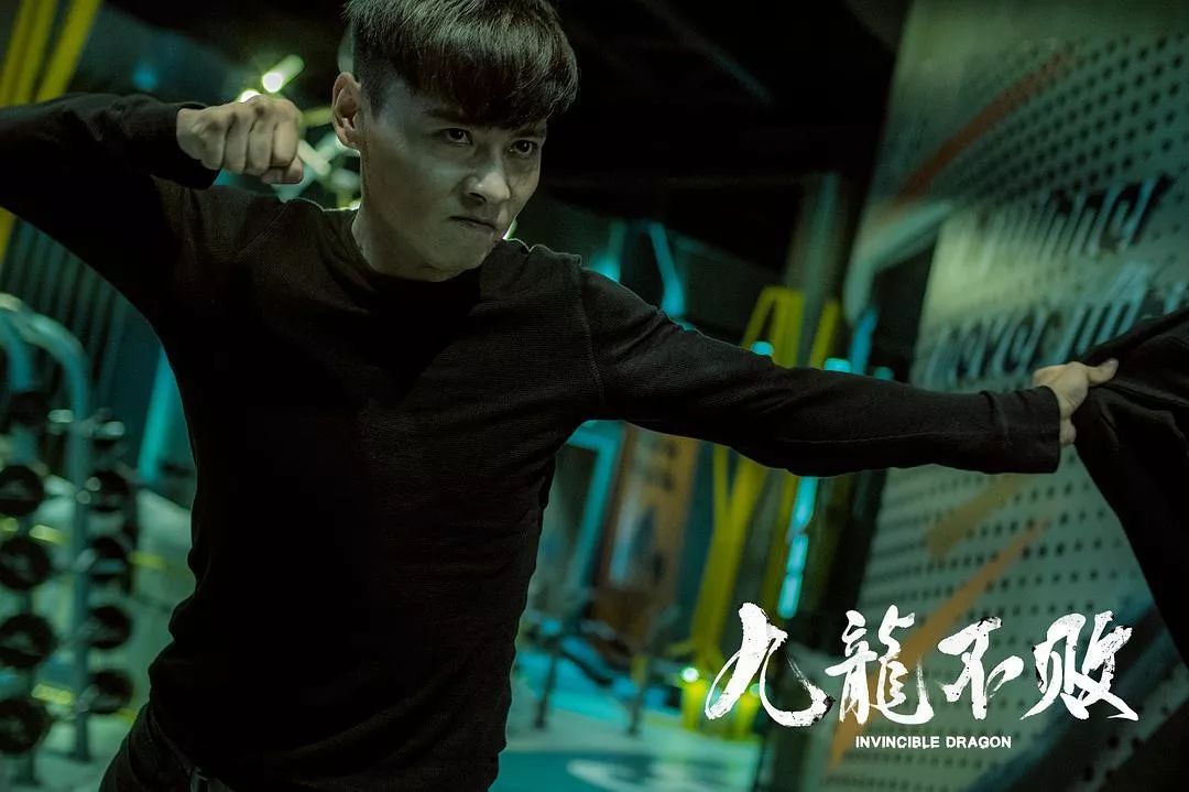 豆瓣9.4分，五条时间线的网飞神剧，脑子要烧坏了