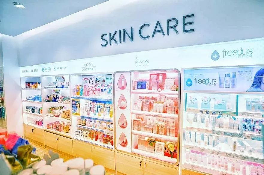 中国游客爆买日本药妆,中国游客日本药妆店