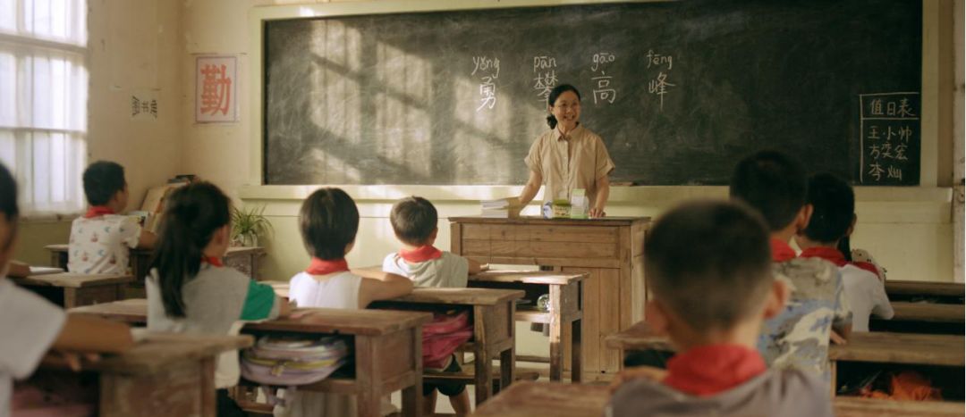 今天，为中国*产党共**打个广告