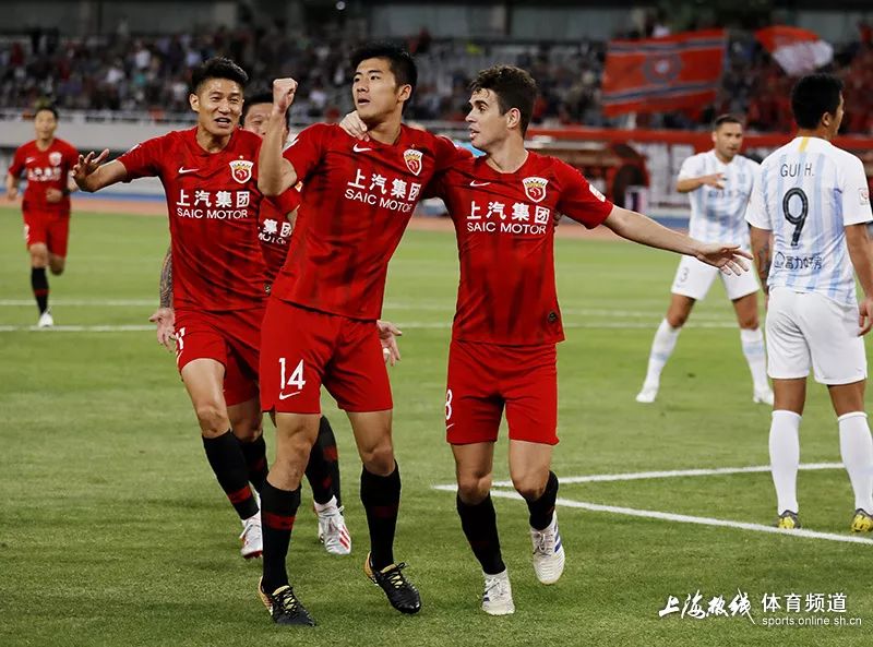 上港李圣龙绝杀视频,上港李圣龙个人资料