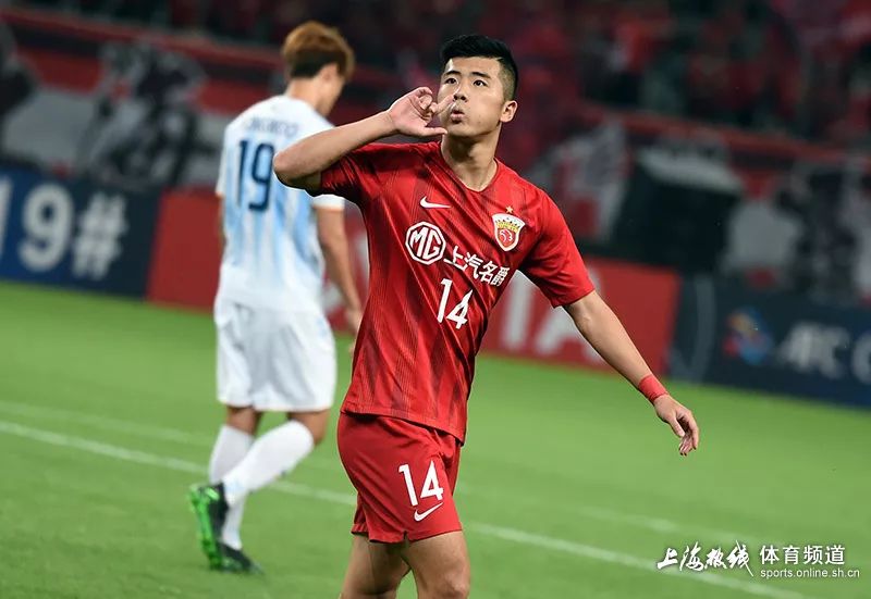 上港李圣龙绝杀视频,上港李圣龙个人资料