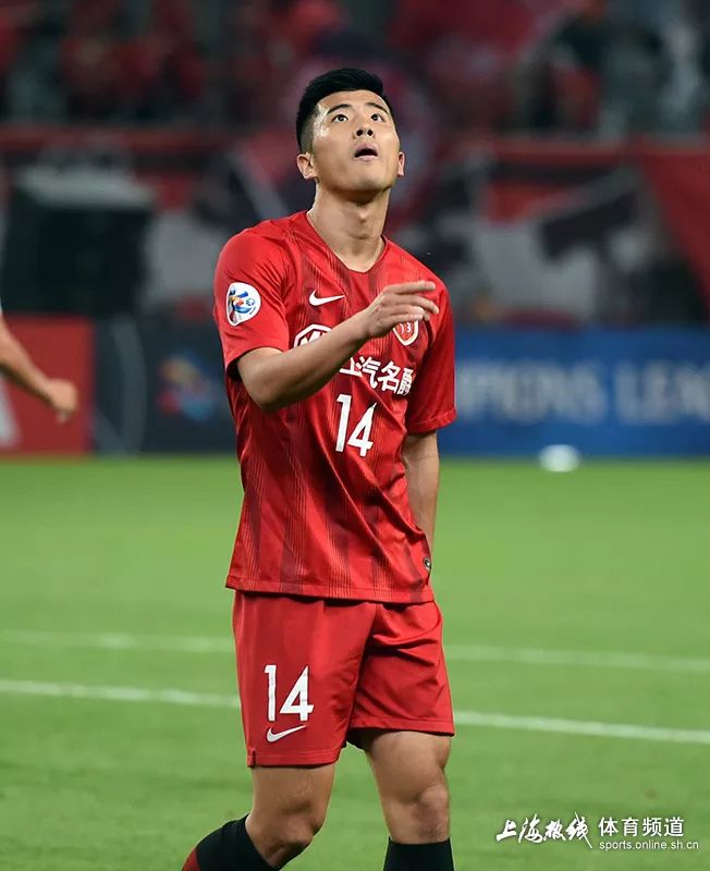 上港李圣龙绝杀视频,上港李圣龙个人资料