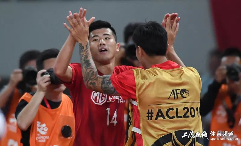 上港李圣龙绝杀视频,上港李圣龙个人资料