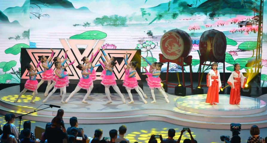 刘尊唱的古诗歌曲,刘尊唱古诗