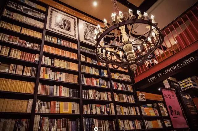 有哪些多元化的书店,当下书店的生存之道