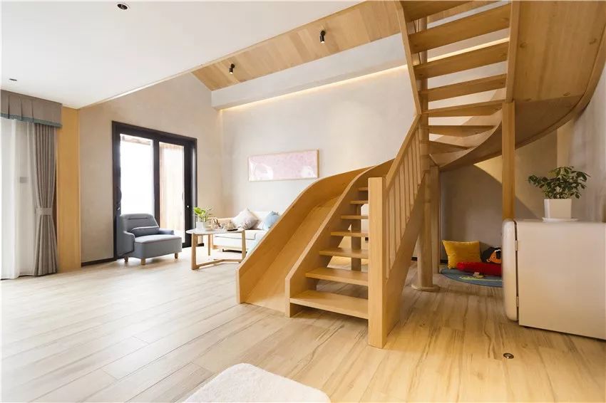 又挖到个21℃的清凉山城，还藏着人均¥300+就能入住的浙南“小星野”，仅限200套