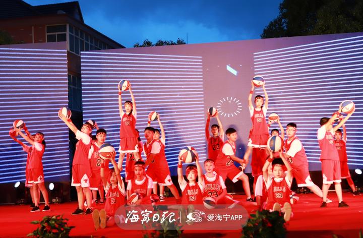 海宁市实验小学毕业晚会,小学六年级毕业晚会歌舞