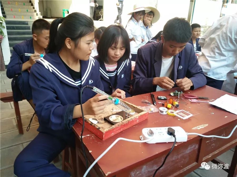 正名正人正己,正名出处