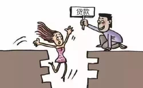 网贷500元还28万仍被催债,贷50000三年还25000