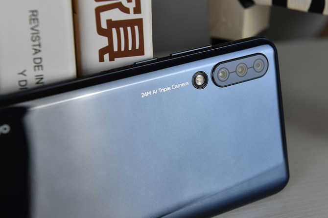 联想z6体验大电池极致轻薄,联想z6评测