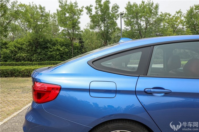 最新款宝马3系gt330,gta最难见到的车