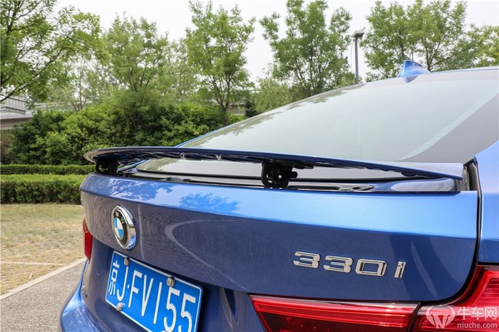 最新款宝马3系gt330,gta最难见到的车