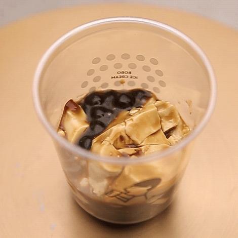 喜茶新品开业9元任选一杯,喜茶冰淇淋抹茶