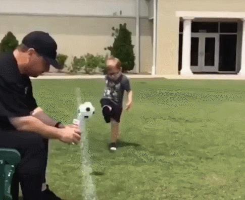 赵文卓挑战长风镖局踢瓶盖,瓶盖挑战卢靖姗