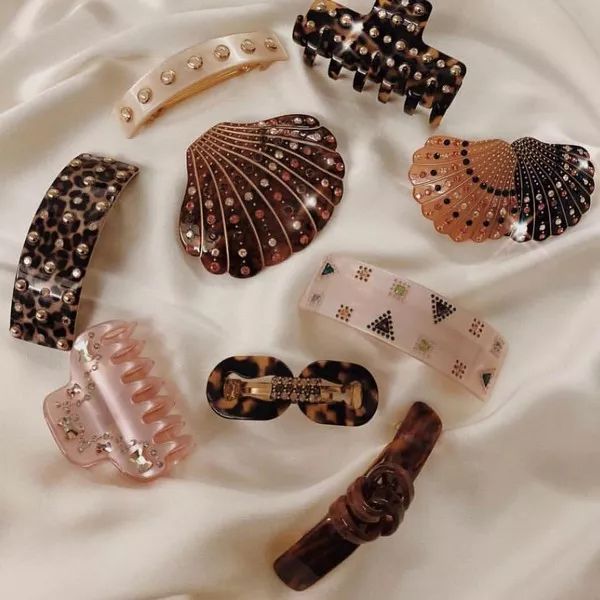 豹纹怎么穿不俗气,豹纹怎么穿出高级感