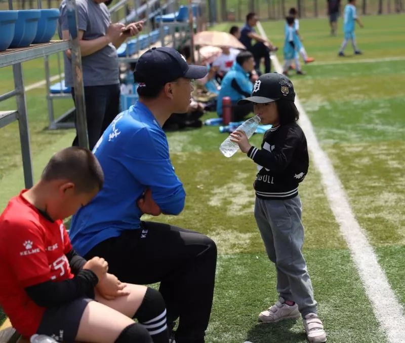 「毕业季之五」——沈河体校蓝天足球俱乐部：足球是纽带毕业不散场