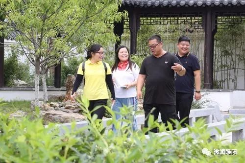 【壮丽70年·奋斗新时代】京九晚报整版：阅不完睢阳风景，说不尽精彩故事——商丘报业全媒体大型主题报道采访八分团睢阳区采访掠影