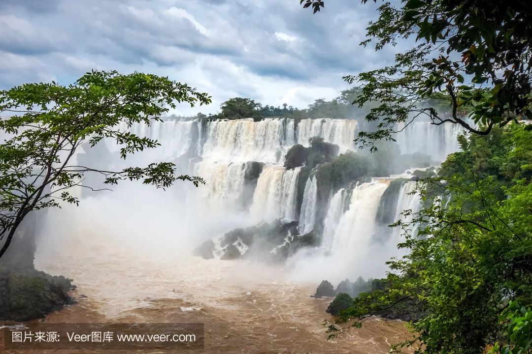拉普拉塔河巴拉那河河口流量,河流地图哪里找