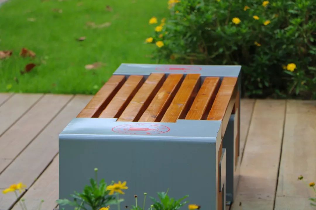 仙气荷池、时光走廊、滨湖绿道……川大持续惊艳焕颜！同学：这是仙境吗？