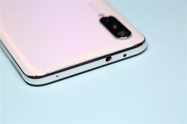 小米cc9e最新评测,小米cc9e和红米note7pro哪个好