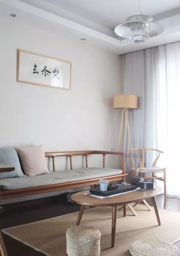 断舍离女人插画,断舍离收纳达人整理房间视频日本