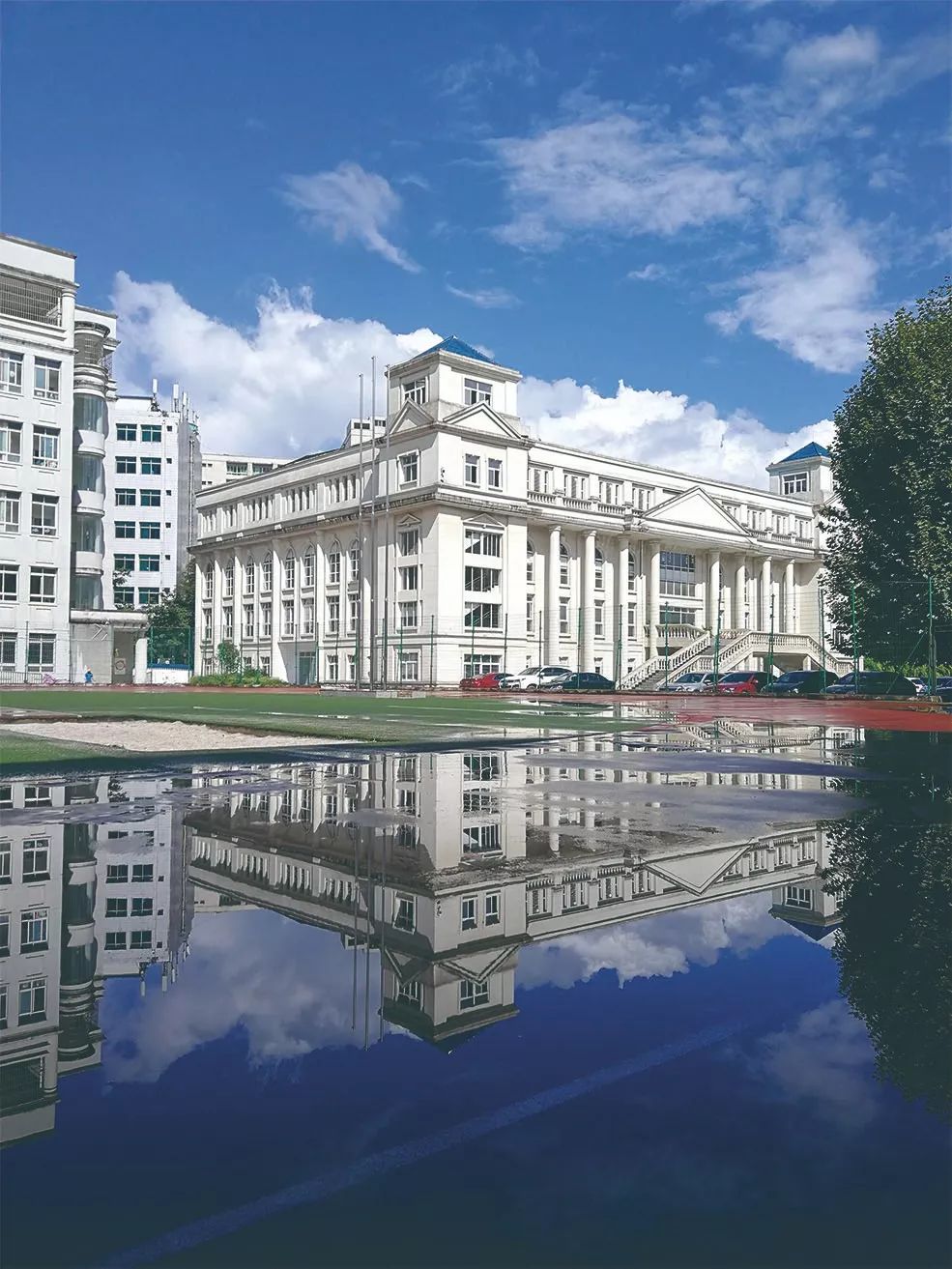 您好贵阳六中！65岁生日快乐