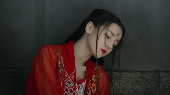 别再跪舔欧美日韩妆了，中国式美妆狠狠教你做人