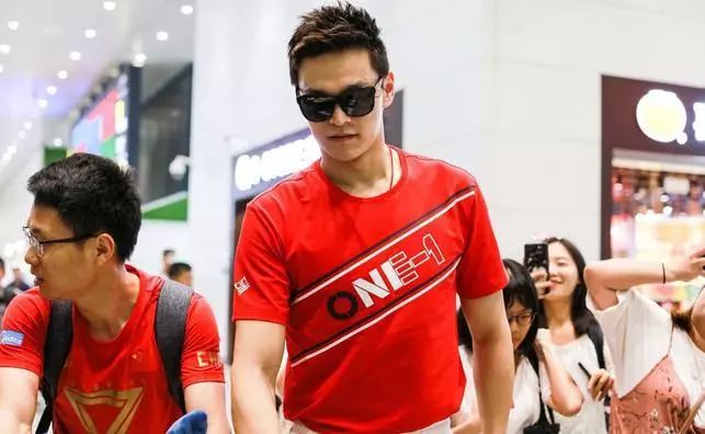 闃呭惉澶╀笅,绐冨惉澶╀笅